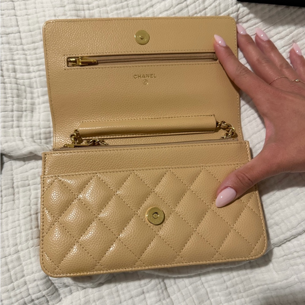 Chanel Tan Wallet on a Chain Like New with Receipt and Box - Picture 4 of 7